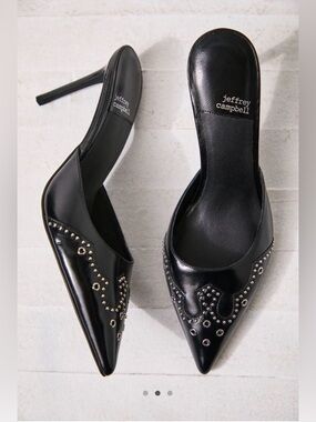 🔥NWT🔥 Jeffrey Campbell Skylar Studded Pointed-Toe Mule Heels, Size 10